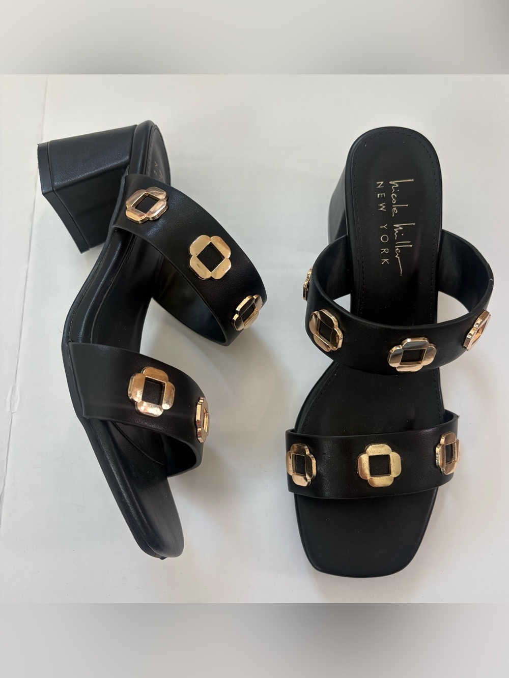 Nicole Miller Black Leather Gold Accent Sandals Heels Size 7